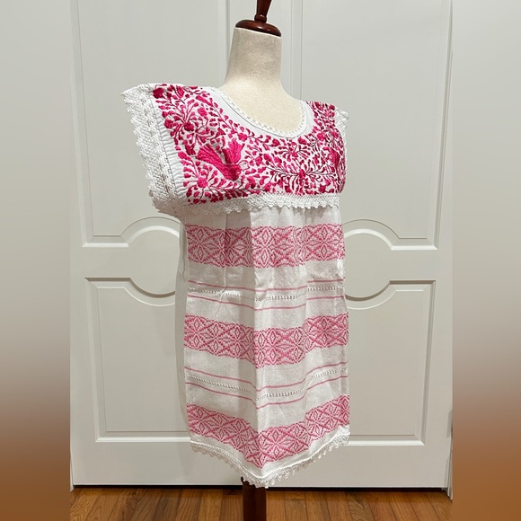 Paloma Embroidered Mexican Blouse, handLoom Fabric. - Picture 6 of 7